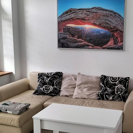 Apartmán Kawalerka Blisko Gor Hlucholazy Exteriér fotografie
