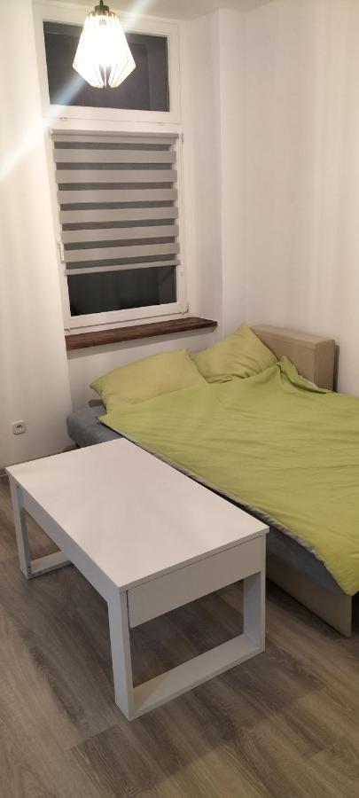 Apartmán Kawalerka Blisko Gor Hlucholazy Exteriér fotografie